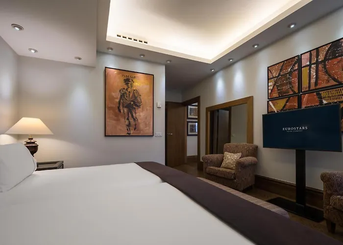 Mejores hoteles con cena de Nochevieja en Sevilla