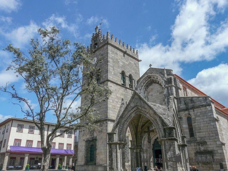 10 must-see places in Guimaraes