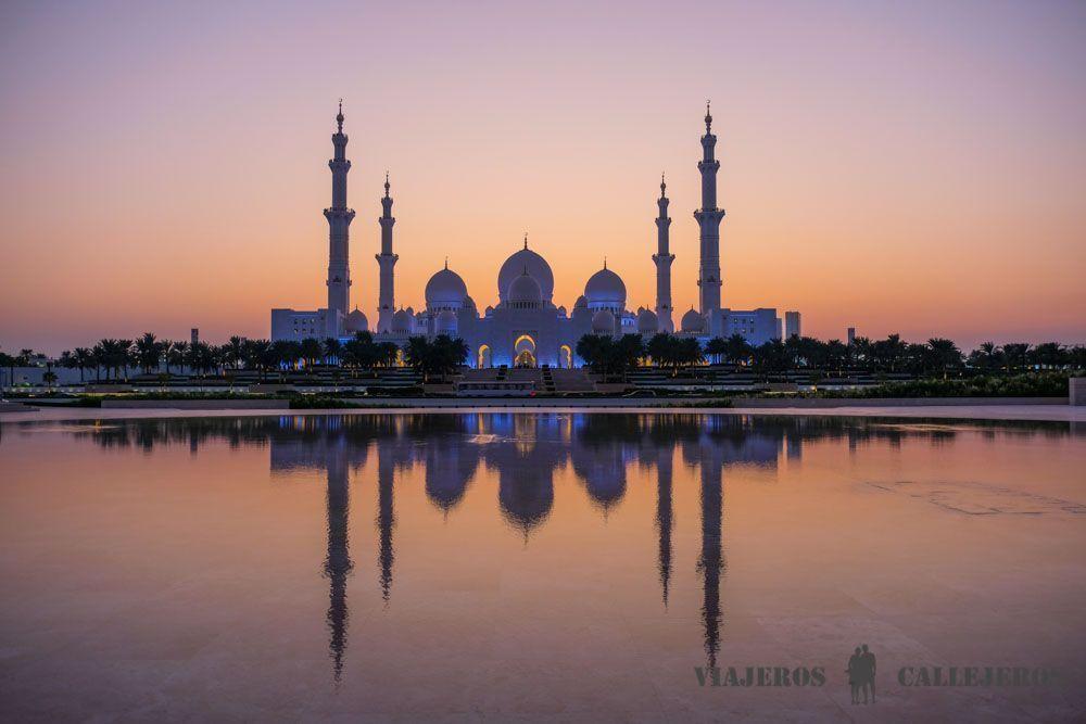 Dónde alojarse en Abu Dhabi, una de las ciudades más fascinantes del mundo